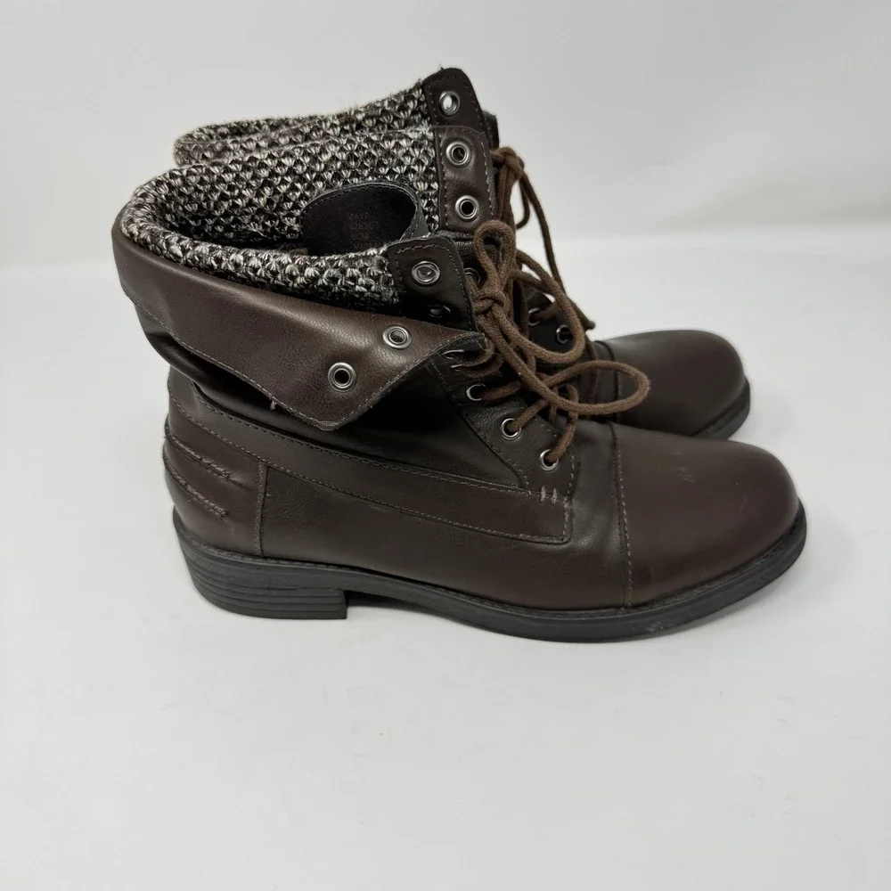 Maxa Boots Women Size 8.5 Brown Combat Lace Up Ankle Fold Over Knit Cuff Booties